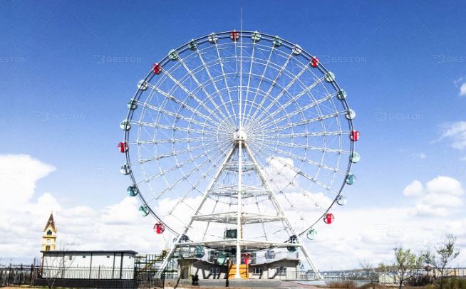 Amusement park ferris wheel